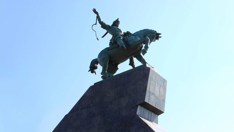 Подробнее о статье Памятник Салавату Юлаеву